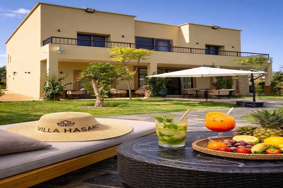 Marrakech Sunrise Balloon, Pool Day Pass & Lunch