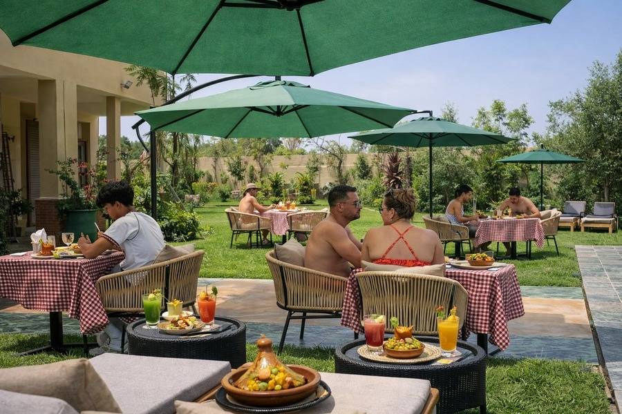 Marrakech Sunrise Balloon, Pool Day Pass & Lunch